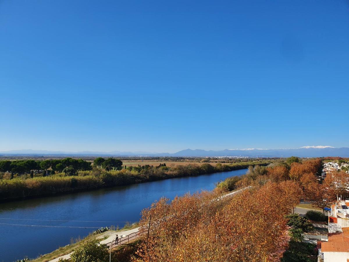 Rio Mar Studio Емпуриабрава Екстериор снимка